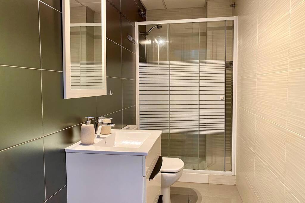 Chalet Moderno Con Piscina En Mont - Roige Bahia Екстер'єр фото
